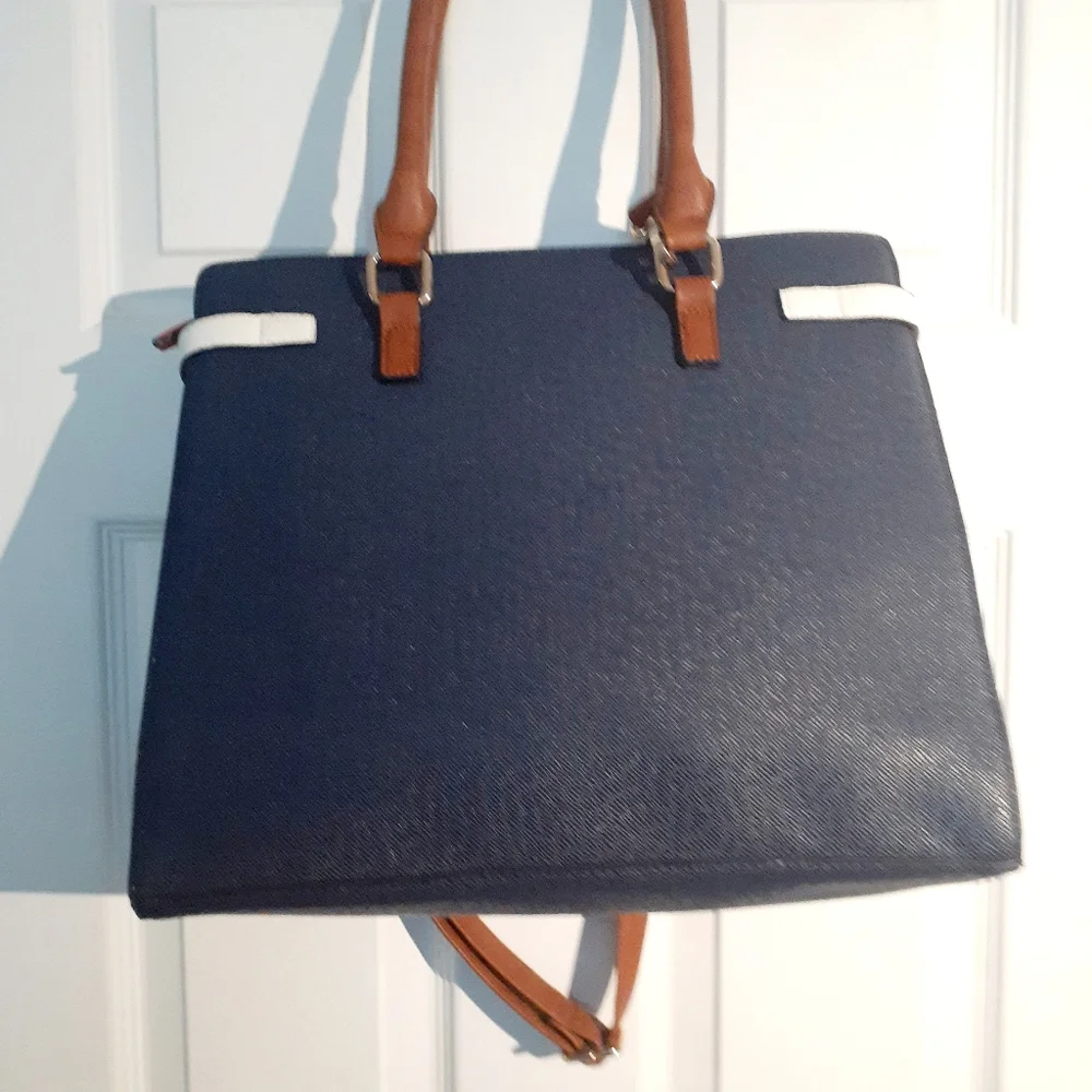 Woman bag - Picture 3 of 6